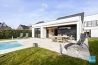 Moderne villa met zwembad - ook geschikt als 2-woonst 33