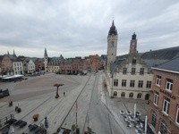  Gezellig dakappartement te huur aan Grote Markt van Dendermonde! 2