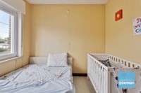 Te Renoveren Stevige Woning met 5 Slaapkamers in Schellebelle 9