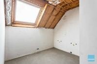 Zeer ruime villa met garage en grote tuin te Dendermonde. 30