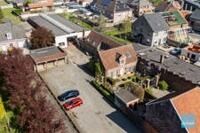 Woning met 4 slpks, 6 garages en magazijn in centrum Zele 10