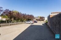 Woning met 4 slpks, 6 garages en magazijn in centrum Zele 4