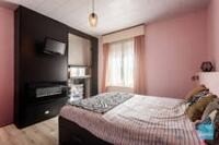 Degelijke rijwoning met 3 slpks, tuin, loods en autostaanplaatsen. 10