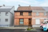 Te renoveren woning in het centrum van Zele 11