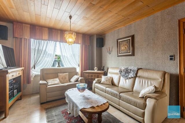 Ideale starterswoning met 3 slpks en garage te Grembergen 2