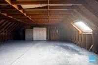 Instapklare woning met 3 slpks, grote tuin en garage. 23