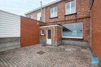 Deels gerenoveerde woning op wandelafstand centrum Dendermonde. 16